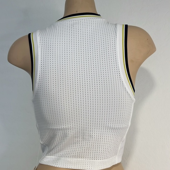 Lululemon Varsity Scoop-Neck Crop Tennis Tank Medium Support, B/C Cup - Picture 3 of 6